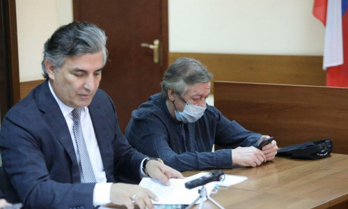 Пашаев заявил, что Ефремов взял на себя вину одного из своих друзей