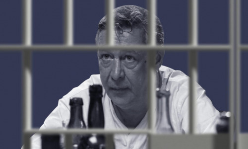 Михаил Ефремов занялся спортом в СИЗО