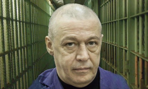 Сидящий в тюрьме Ефремов получил новый удар