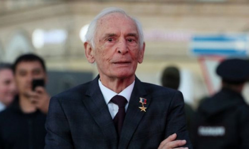 Домов и квартир на миллионы долларов: какое наследство оставил Лановой 